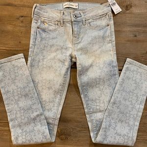 NWT Abercrombie Girls Jeans